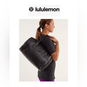 Lululemon Black Daily Om Duffel Bag